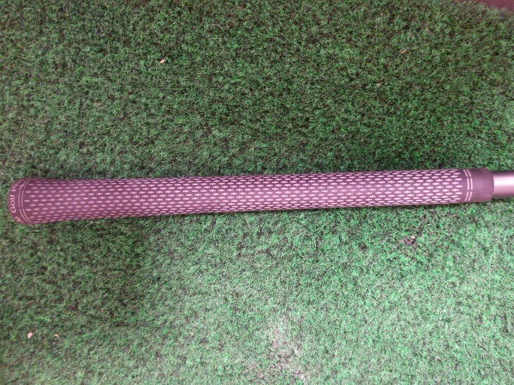 Titleist TS2 10.5 Degree Driver Hzrdus 6.0 Stiff Flex w Headcover