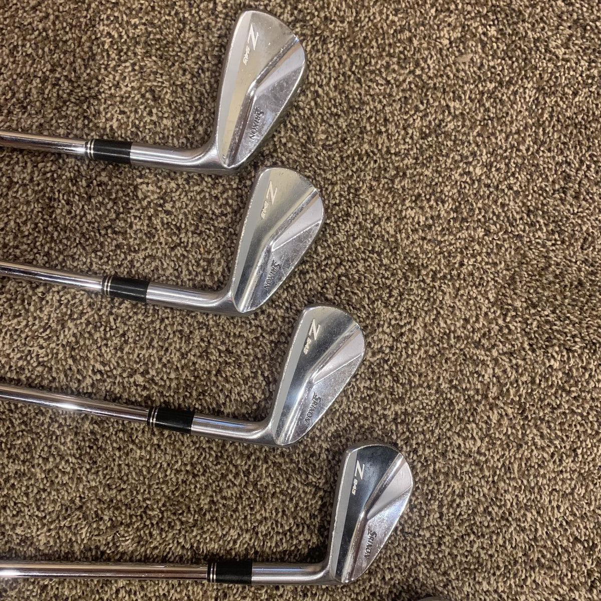 Srixon Z945 Irons. Trades