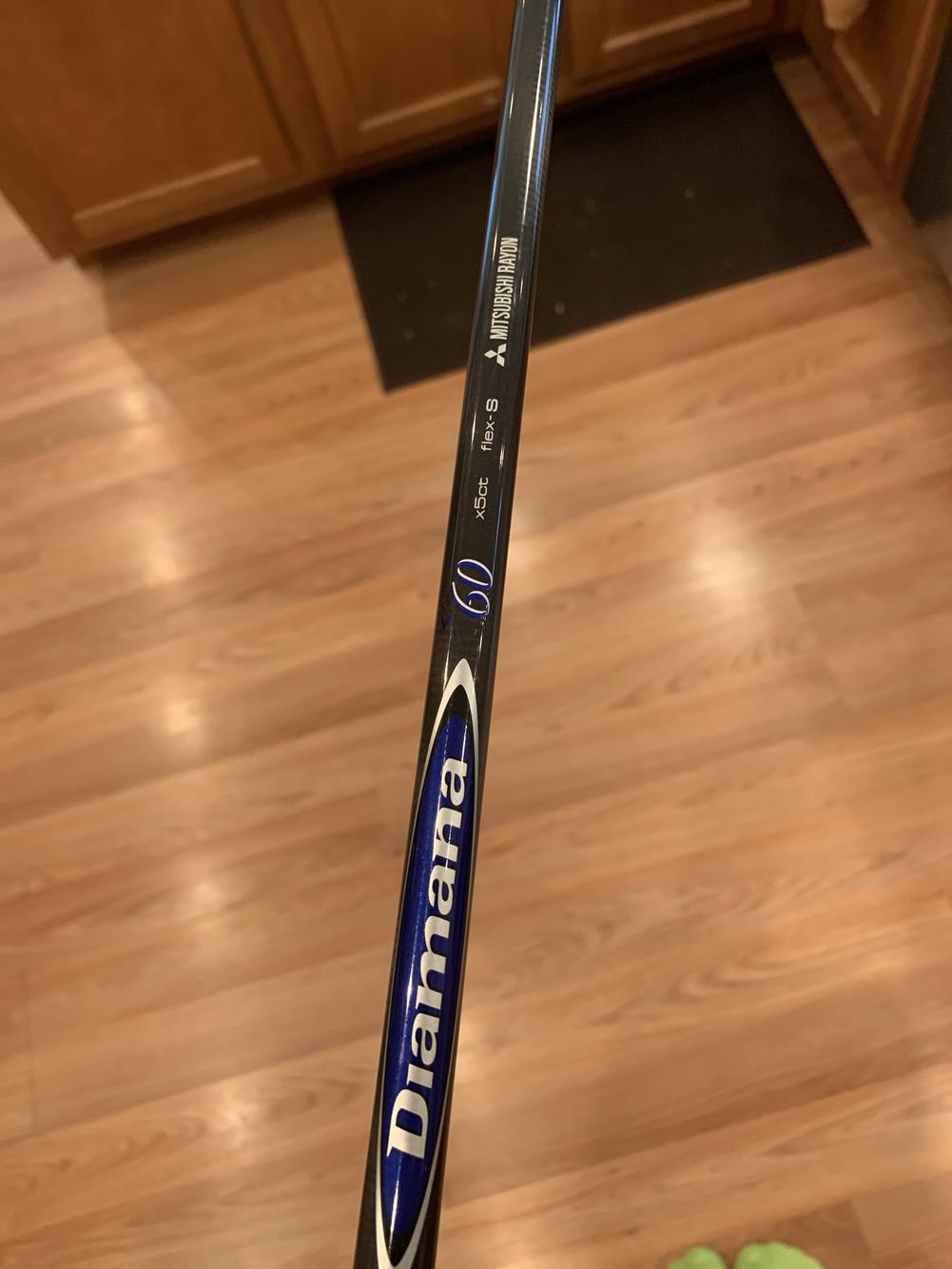 Used Titleist RH 917 D3 Driver 9.5 , S flex