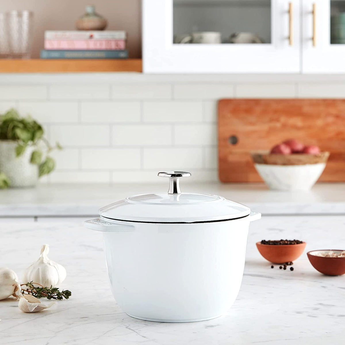 Staub Cast Iron 1.5-qt Petite French Oven - Matte White, Made in France