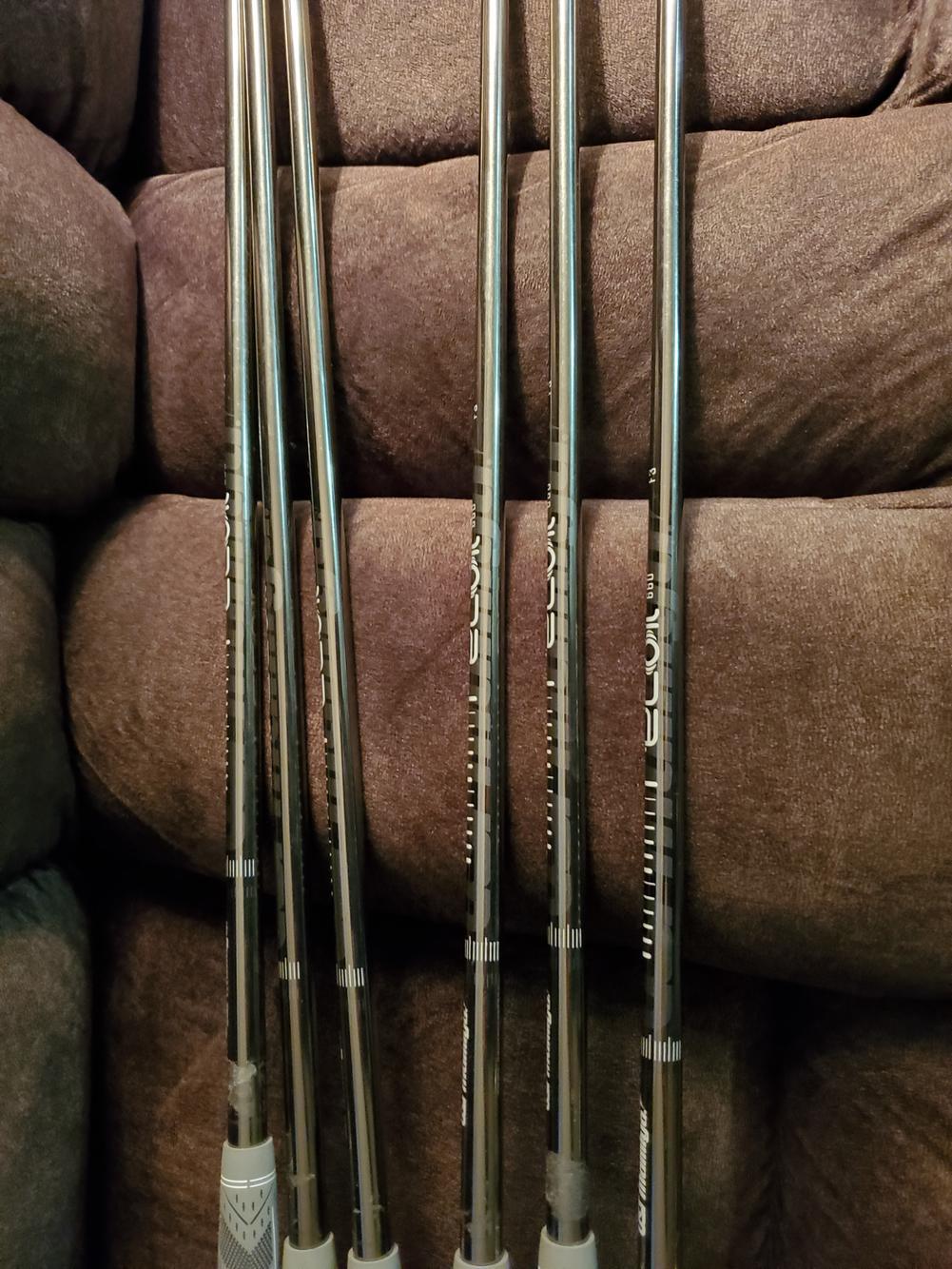 Used Men's Callaway Left Hand XR Iron Set Regular Flex Graphite Shaft