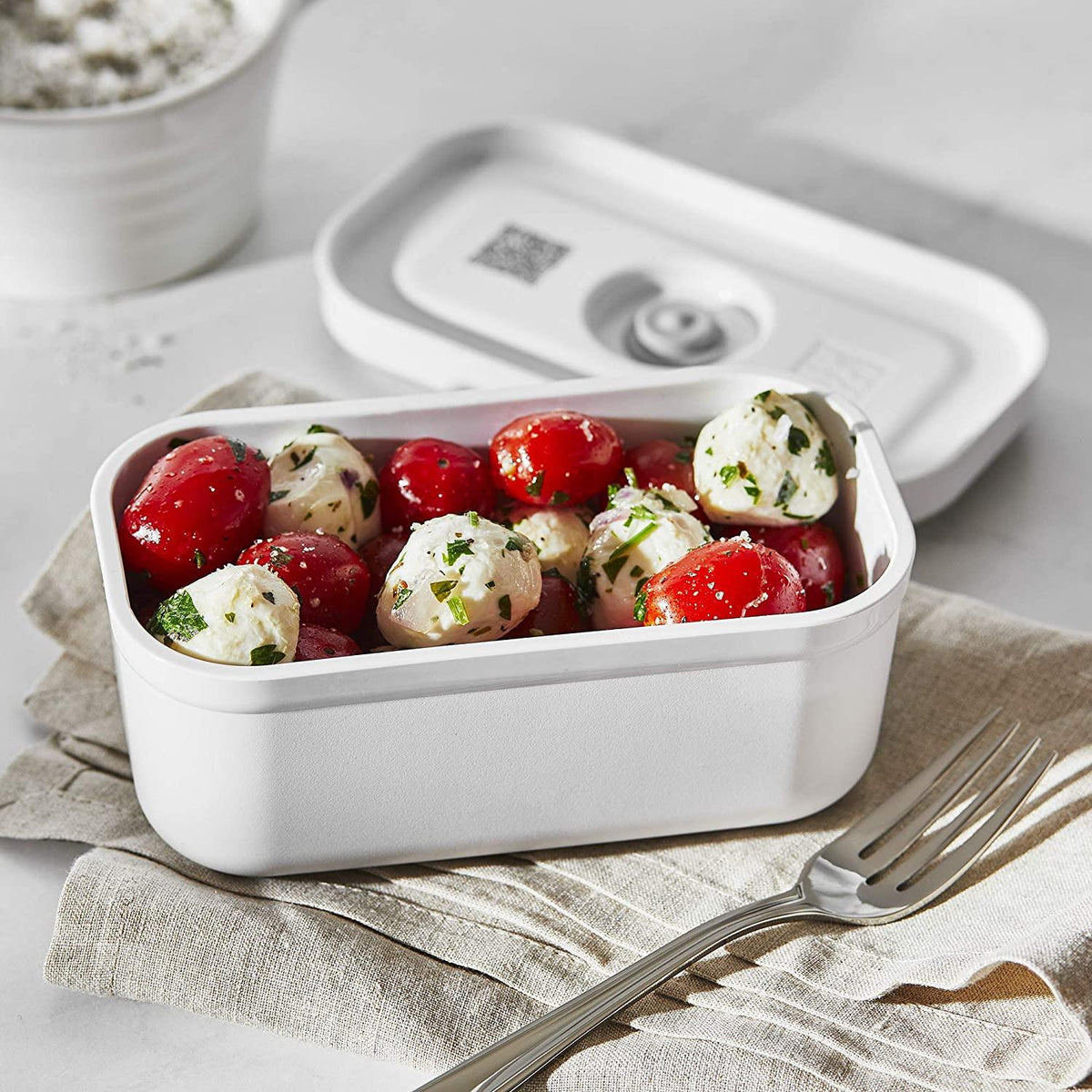 ZWILLING Fresh & Save Small Lunch Box, Airtight Food Storage Container, Meal Prep Container, BPA-Free, White
