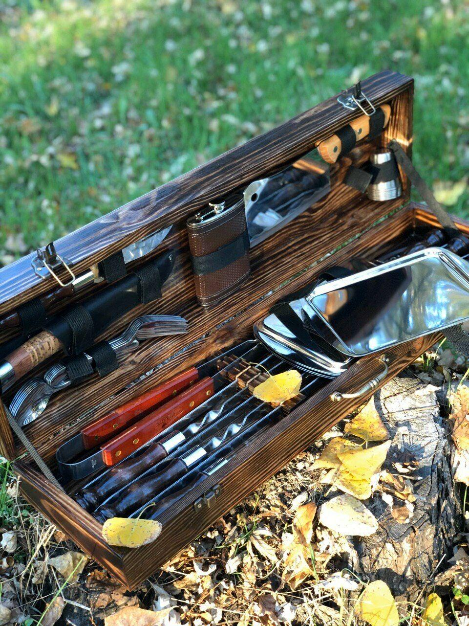 A set of skewers "Wild boar MAX" in a wooden case Gorillas BBQ