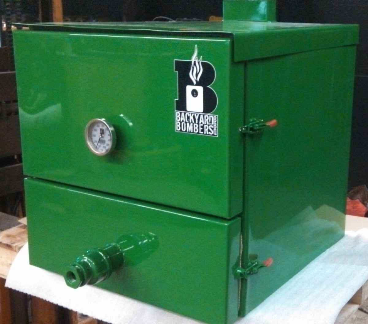 BBQ Charcoal Smoker