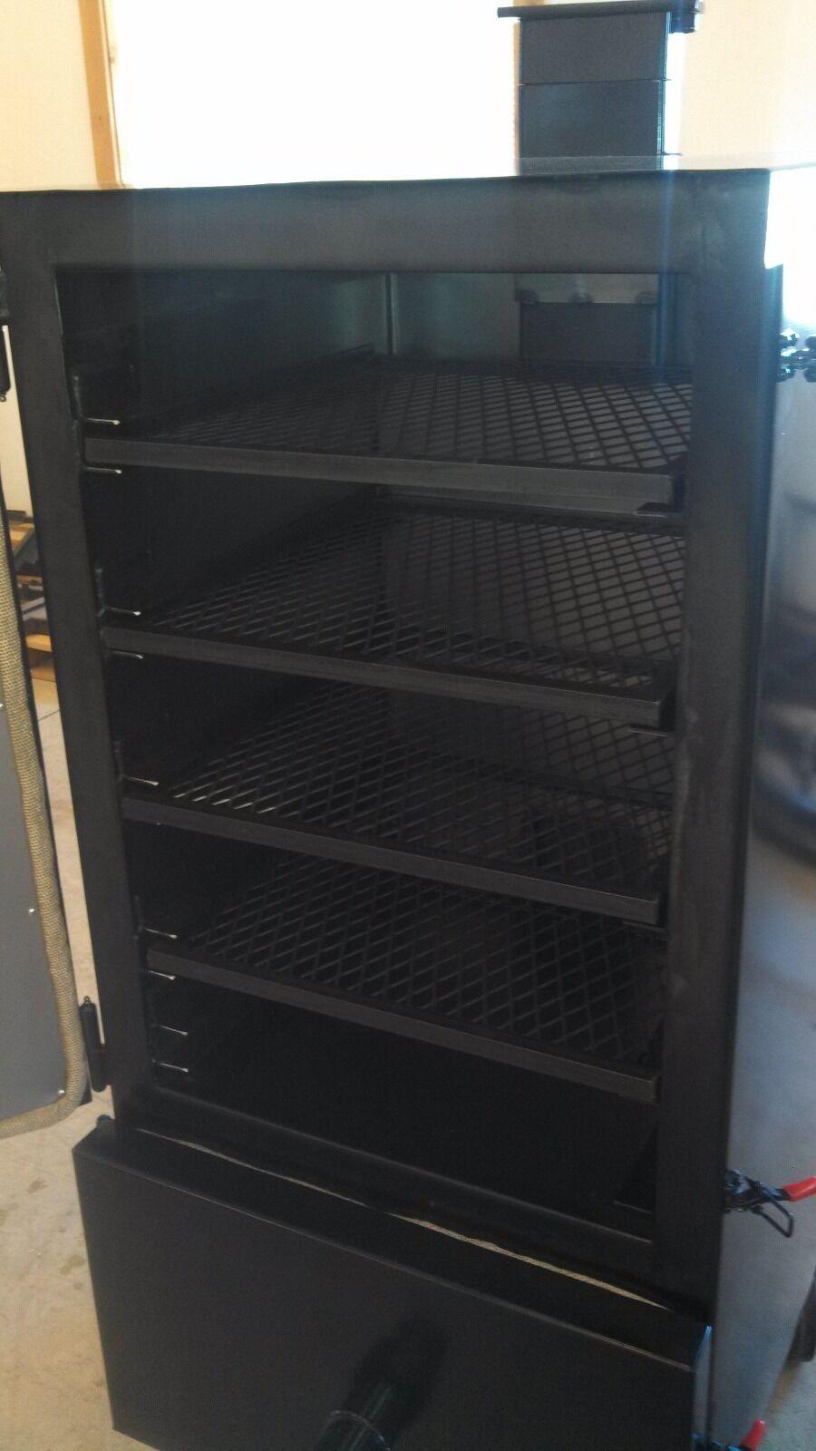 BBQ Charcoal Smoker