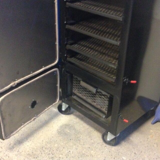 BBQ Charcoal Smoker
