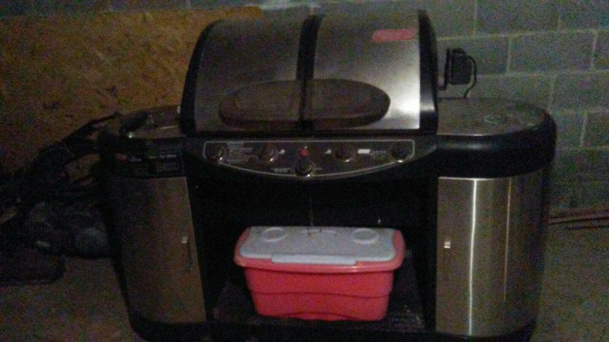 5600 Gas Grill