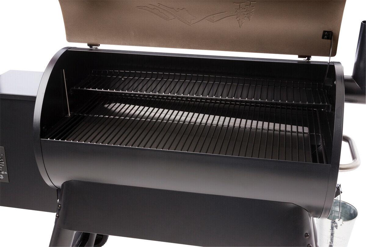 Traeger Grills TFB88PZBO Pro Series 34 Pellet Grill and Smoker, 884 Sq. In. Cook