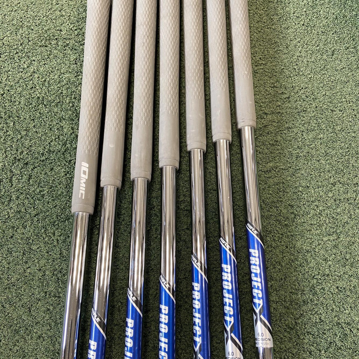 Men's Right Handed Apex MB Stiff Flex Steel Shaft Iron Set
