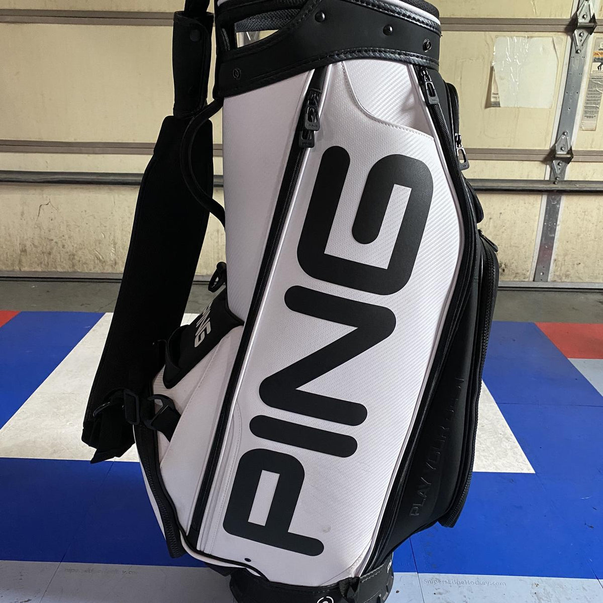 White Unisex Ping Tour Staff Bag