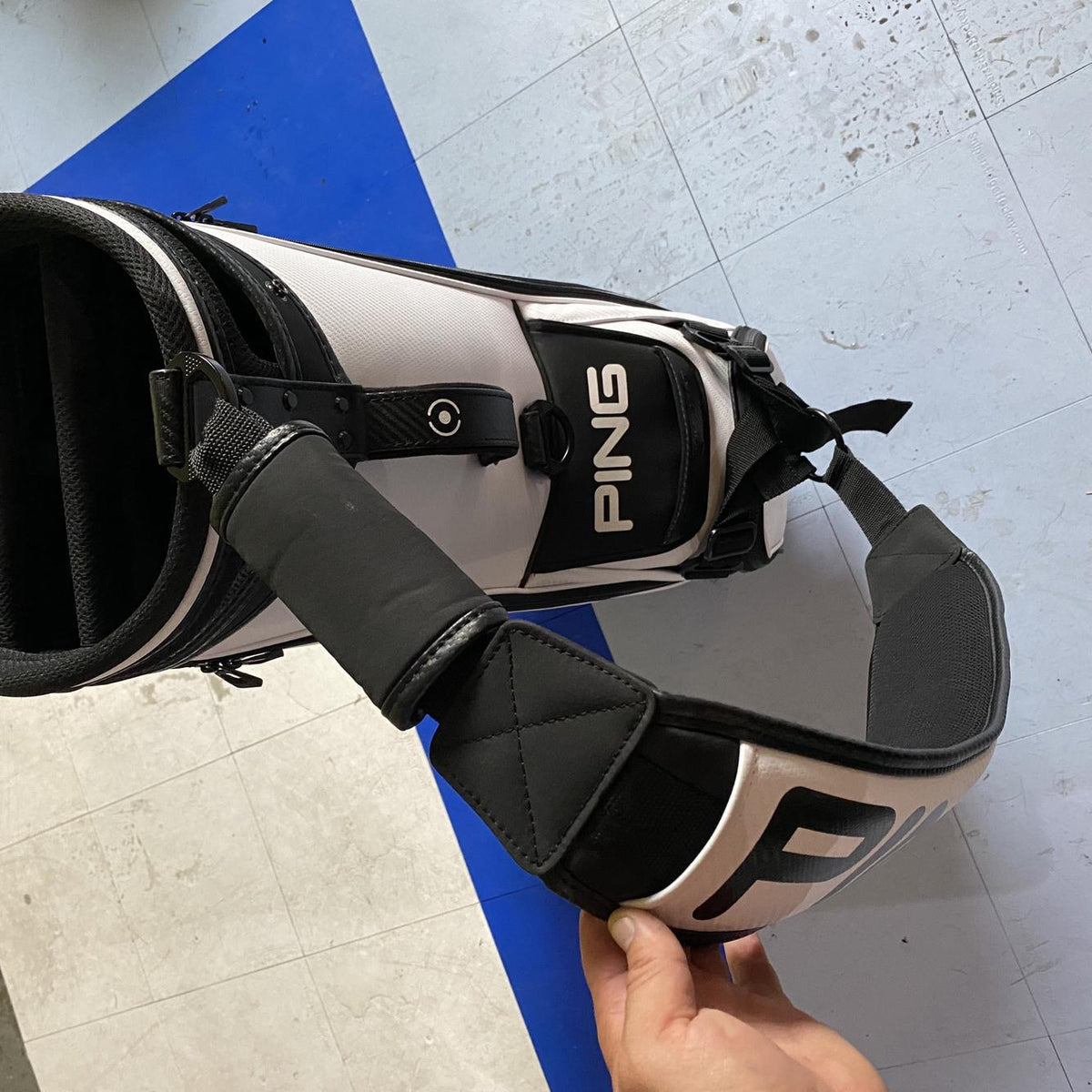 White Unisex Ping Tour Staff Bag