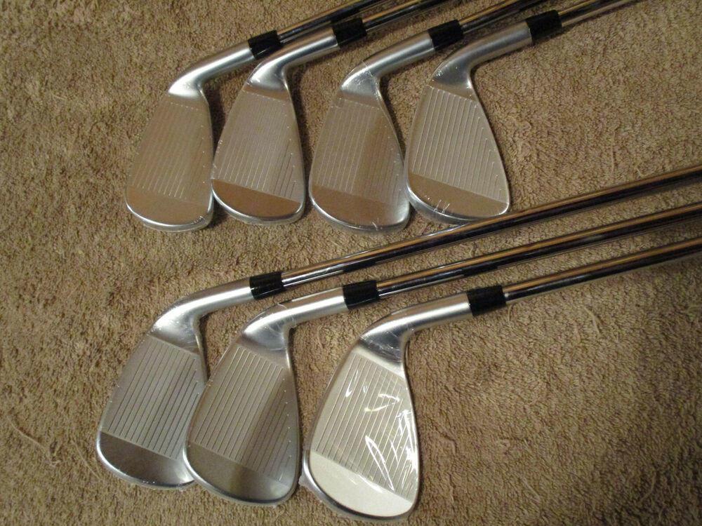 New Cleveland Launcher UHX Steel Iron Set 4-PW, True Temper DST 98 Regular LH