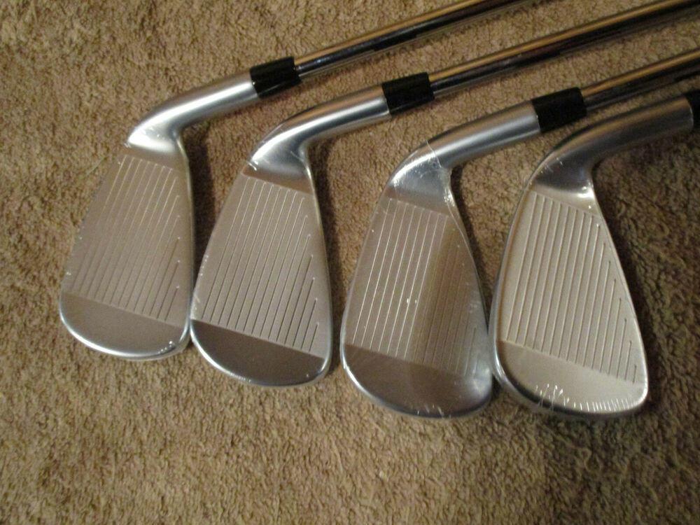 New Cleveland Launcher UHX Steel Iron Set 4-PW, True Temper DST 98 Regular LH