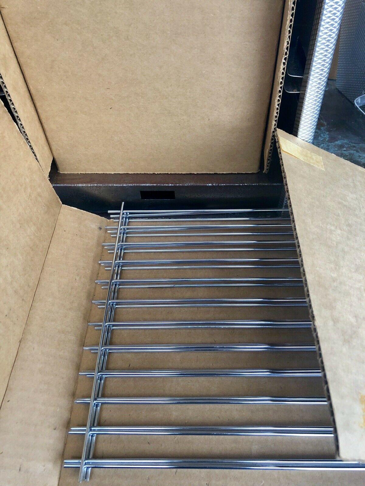 Vintage Outers Electric Hickory Smoker For Smoking And Curing Fowl, Meat & Fish