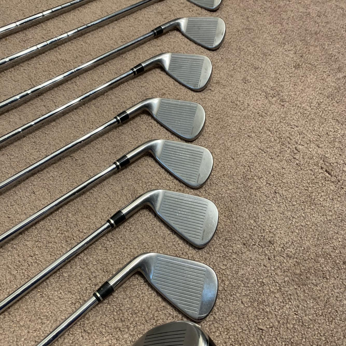 Men's Right Handed Vrs Stiff Flex Steel Shaft Iron Set