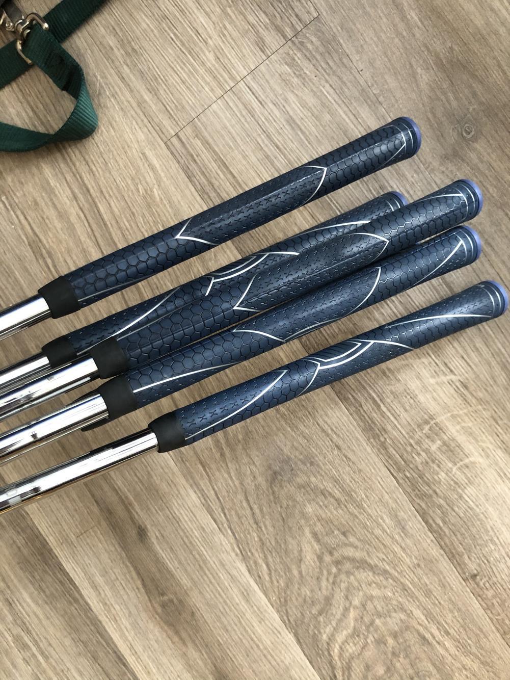 Used Cobra Right Handed King Oversize Iron Set
