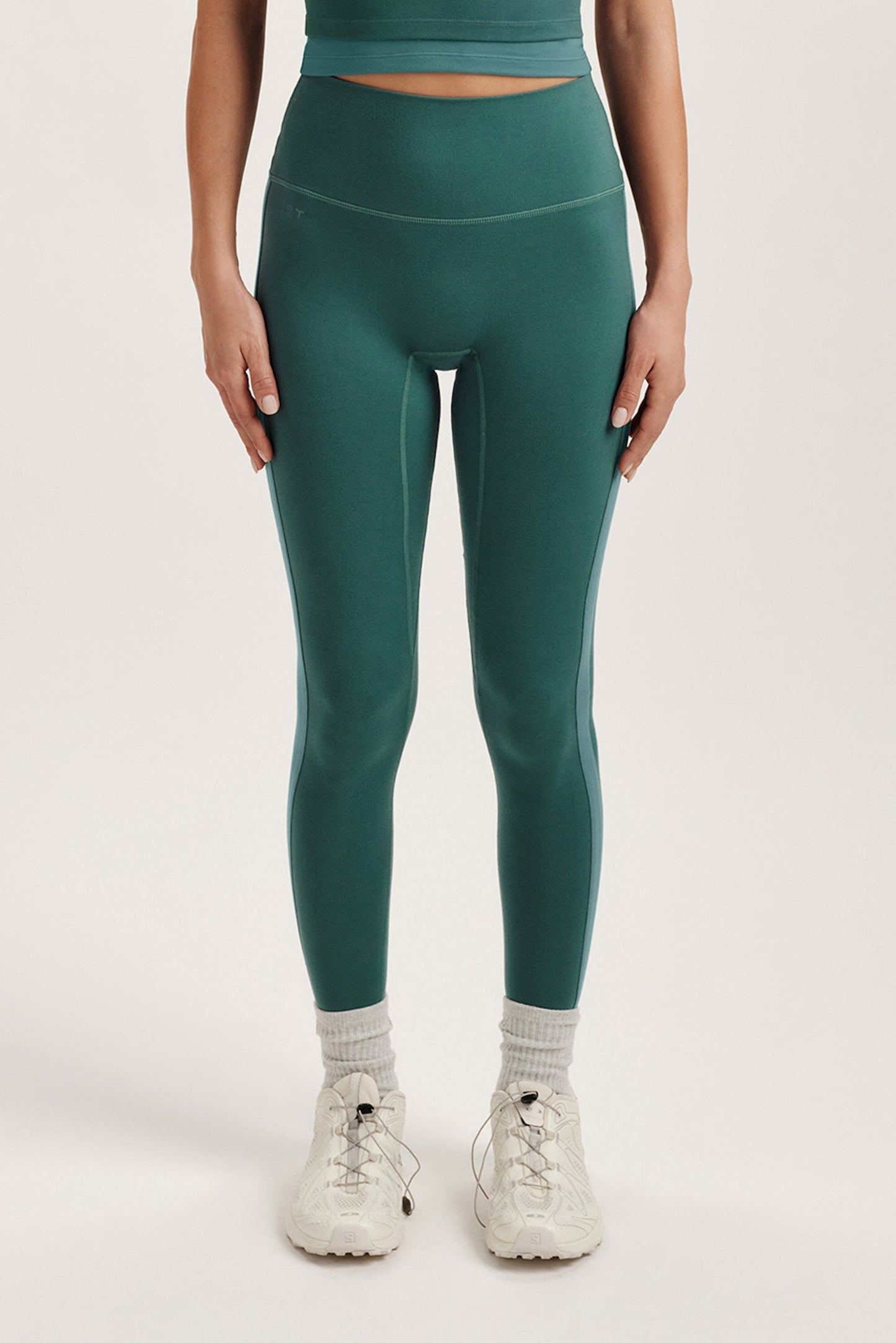 FORMCLOUD CLOUD LINE LEGGINGS - SYNC