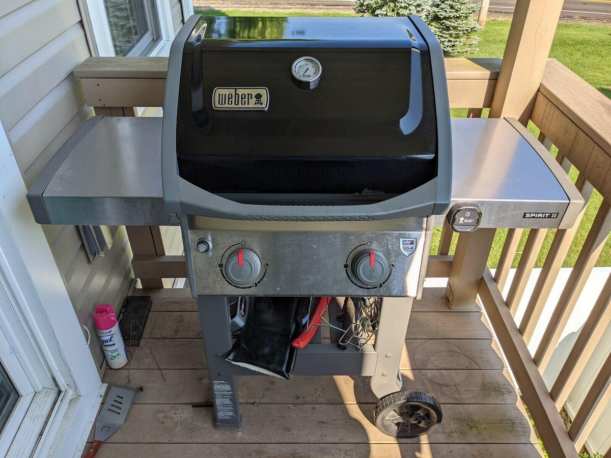 Spirit II E-210 2-Burner Propane Gas Grill - Black