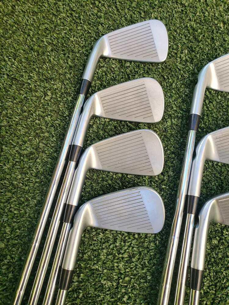 Ping iBlade White Dot , 3* upright 4-W Iron Set,RH,Ping Regular Steel ,Great!