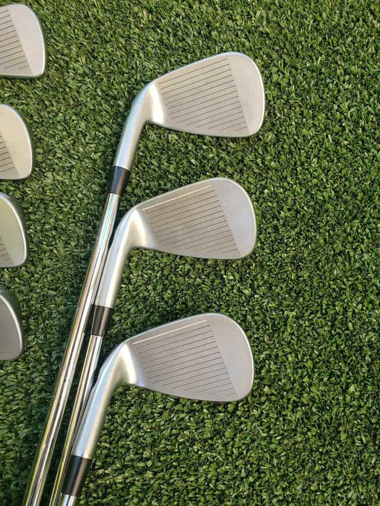 Ping iBlade White Dot , 3* upright 4-W Iron Set,RH,Ping Regular Steel ,Great!