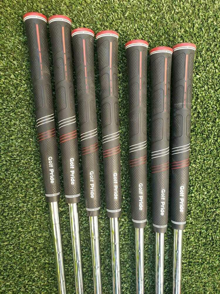 Ping iBlade White Dot , 3* upright 4-W Iron Set,RH,Ping Regular Steel ,Great!