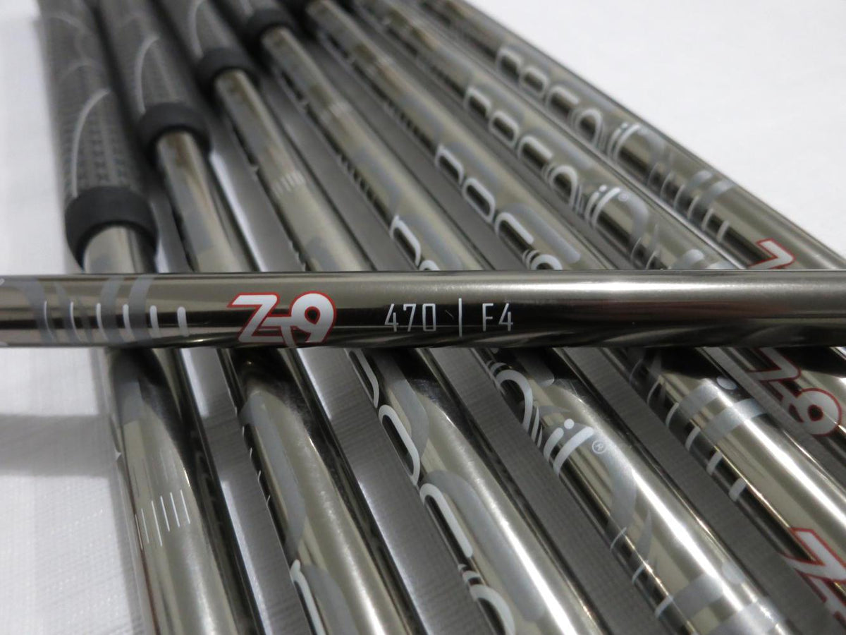 Callaway Apex 19 Iron Set - 4-PW, AW - Recoil 470 Stiff Flex Graphite 1* Upright