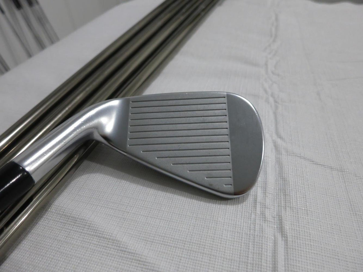 Callaway Apex 19 Iron Set - 4-PW, AW - Recoil 470 Stiff Flex Graphite 1* Upright