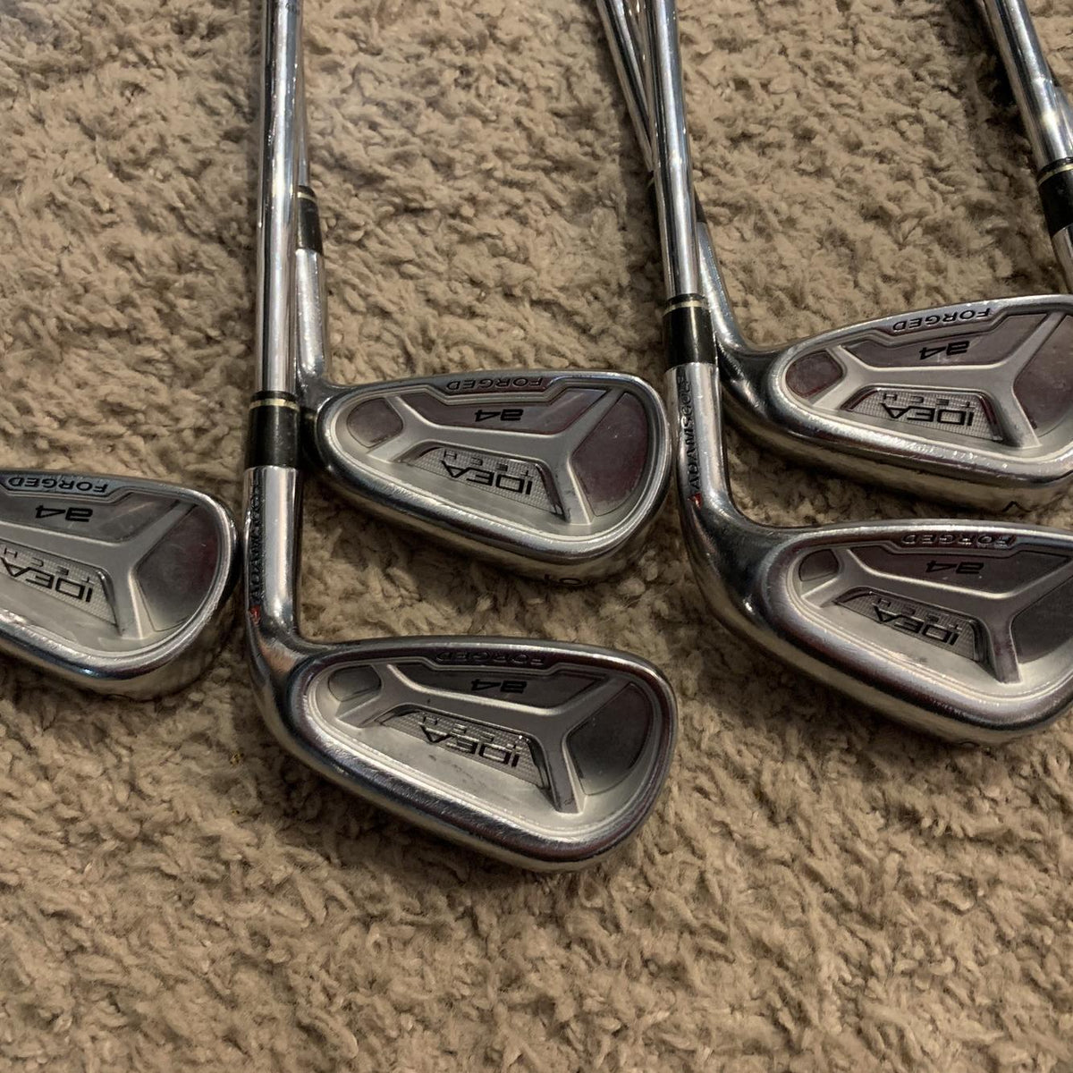 Men's Right Handed Idea Tech A4 Extra Stiff Flex Graphite/Steel Shaft Iron Set