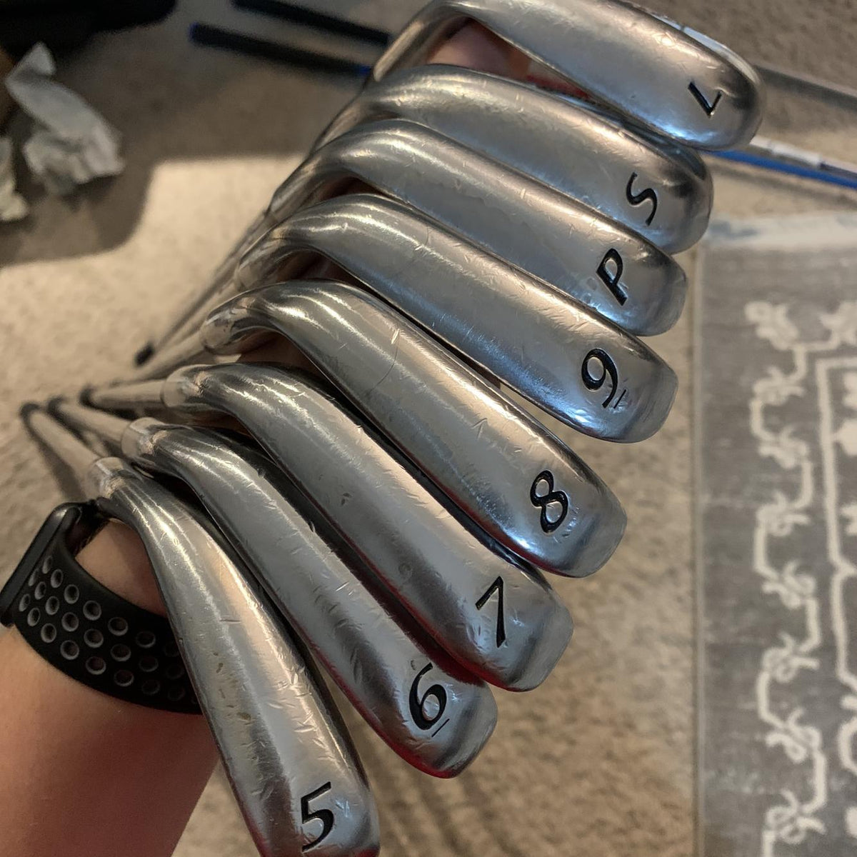 Men's Right Handed Idea Tech A4 Extra Stiff Flex Graphite/Steel Shaft Iron Set