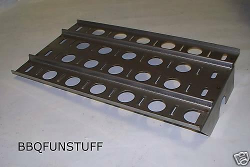 Factory Gas Grill Stainless 48"(4) Briquette Grate White Ceramic Briquette