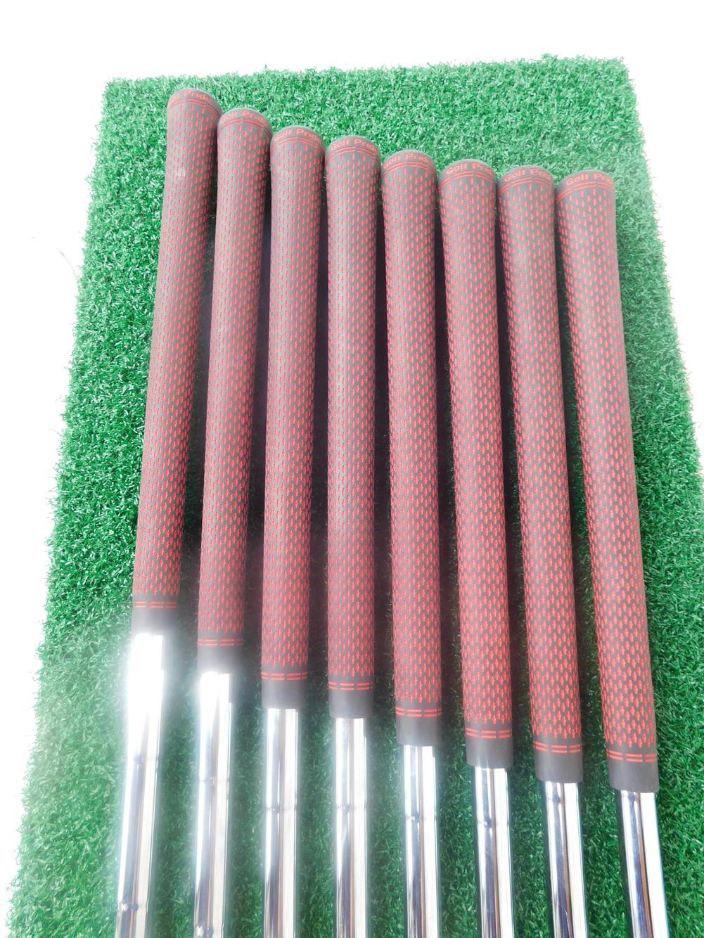 Titleist 00 (4i-PW,48*) Iron Set w/ True Temper AMT R300 Red Shafts