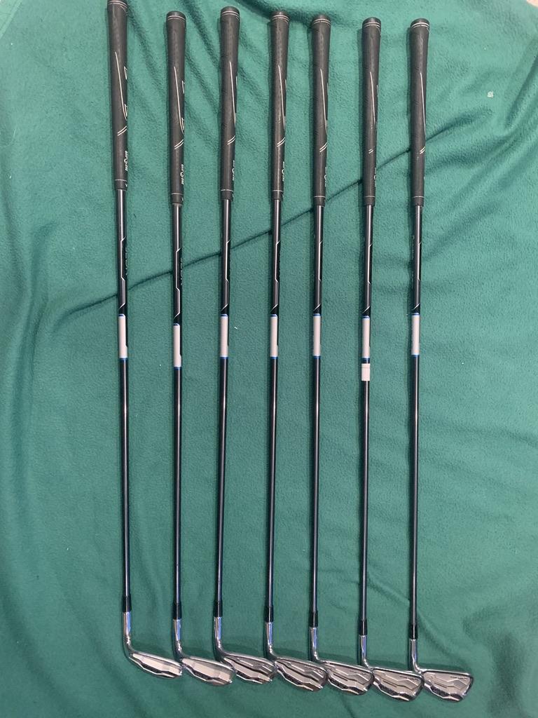 *Very Good Condition* Taylormade SLDR Iron Set (5-9, PW, AW)