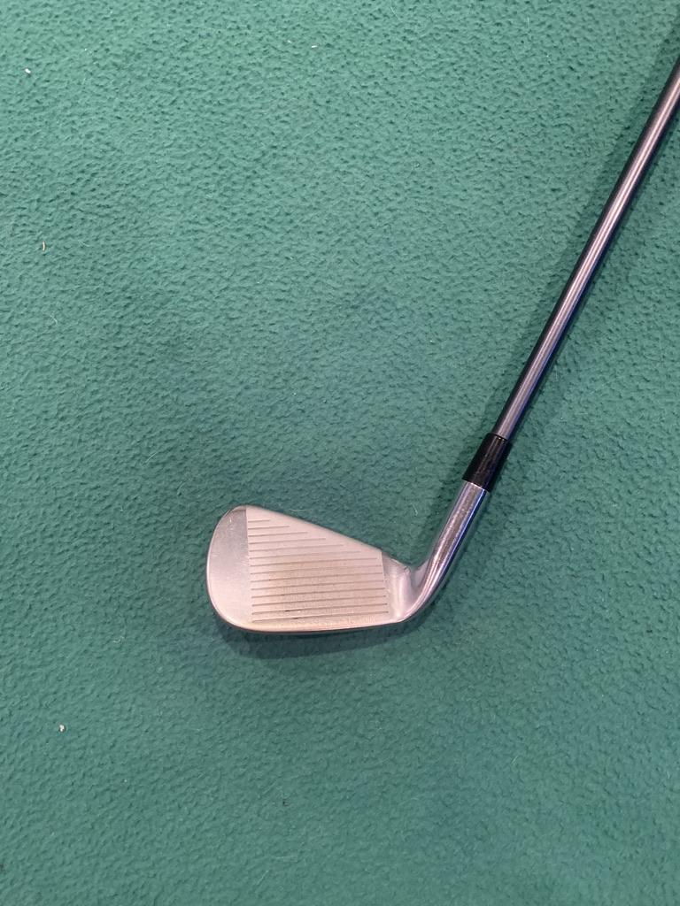 *Very Good Condition* Taylormade SLDR Iron Set (5-9, PW, AW)