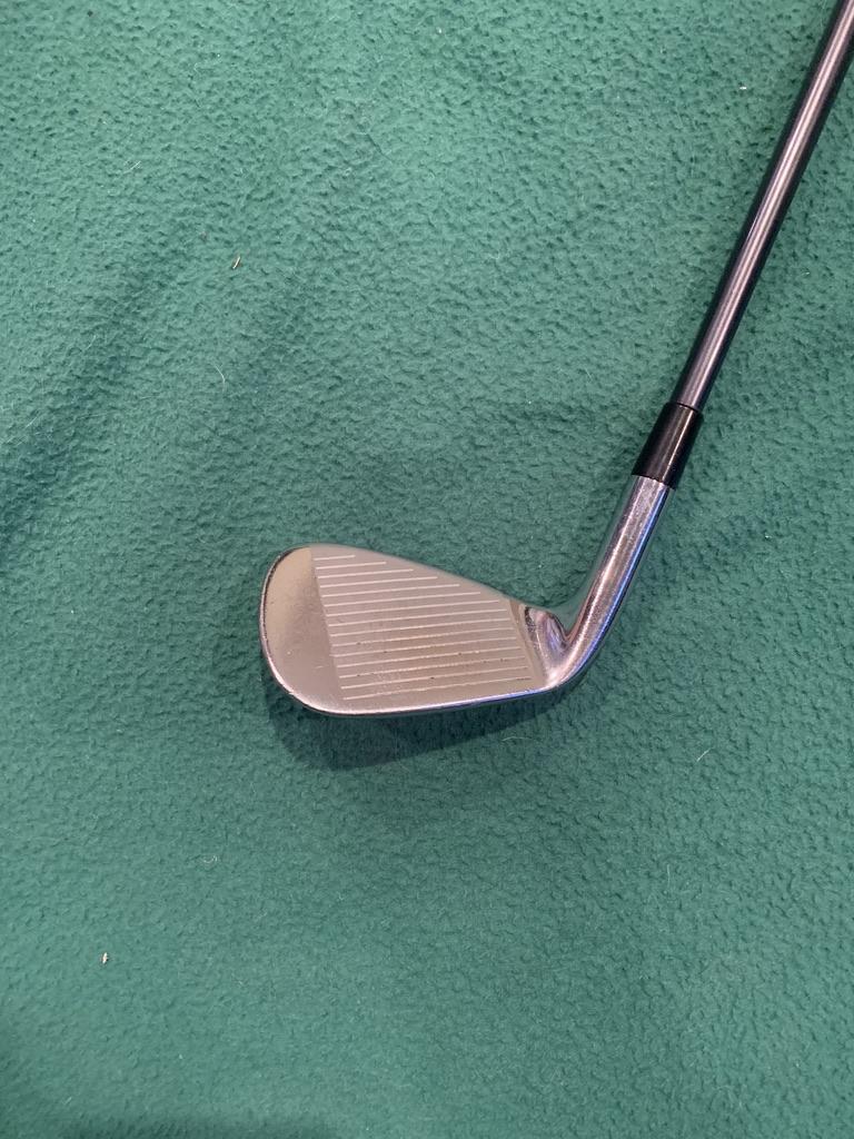 *Very Good Condition* Taylormade SLDR Iron Set (5-9, PW, AW)