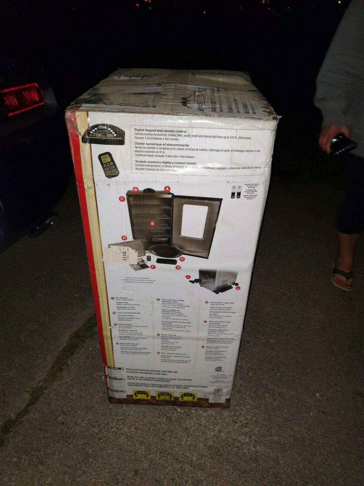 built 20070311 Digital Electric Smoker 975 sq Cooking Area 3 CFT New n box