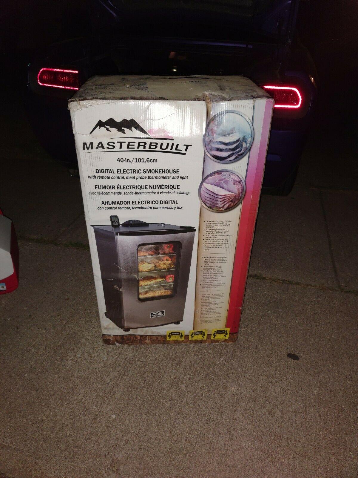 built 20070311 Digital Electric Smoker 975 sq Cooking Area 3 CFT New n box