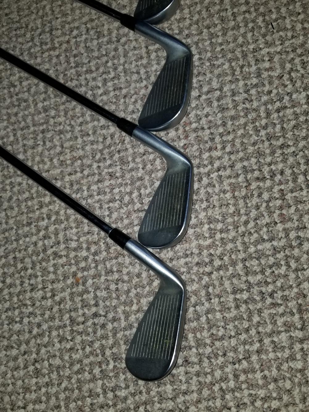 Used Men's Mizuno Right Handed JPX 900 Forged Iron Set Extra Stiff Flex