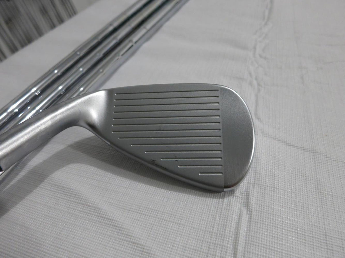 Mizuno JPX-921 Hot Metal Iron Set - 4-GW - NS Pro 950 NEO Regular Steel - NEW
