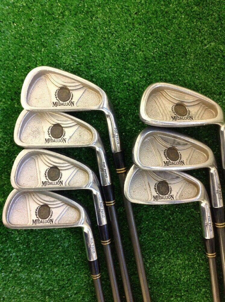 Hogan Medallion Iron Set 4-PW With Regular Graphite Shafts (-1 inch)