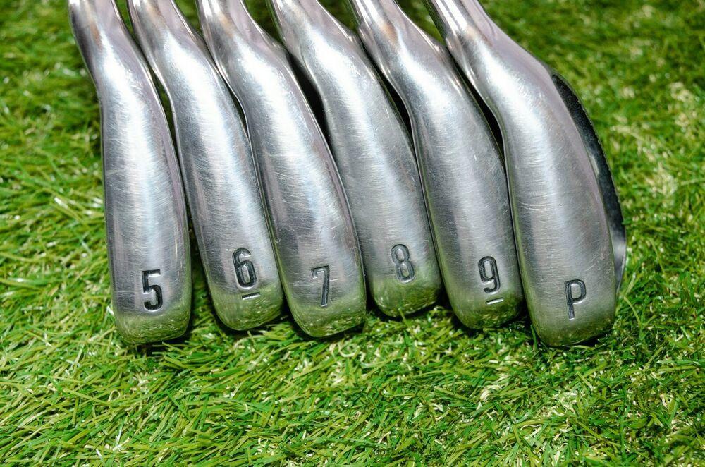 Callaway	X2 Hot	Iron Set 4hy 5-p	Right Handed	37"	Graphite	Regular	New Grip