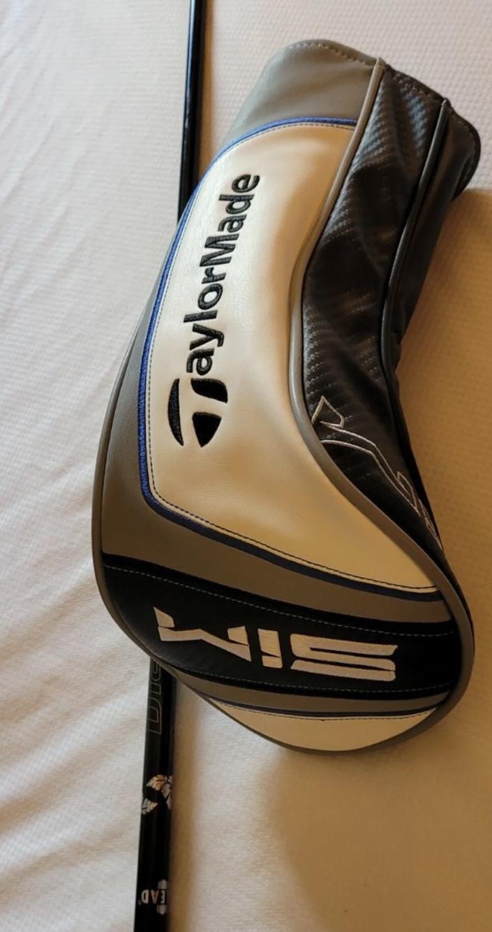 Men's Right Handed SIM Max Stiff Flex 10.5 Loft Driver
