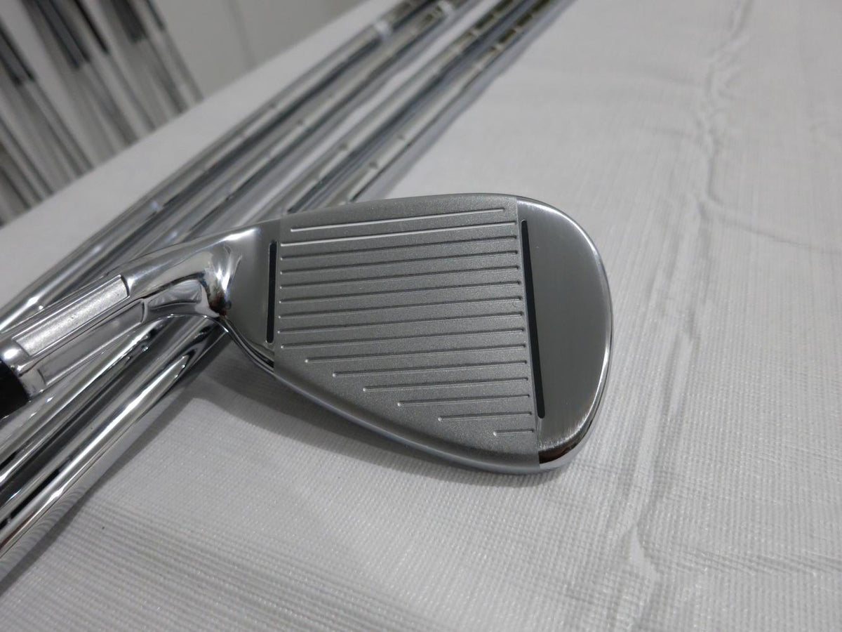 TaylorMade 2018 M CGB Iron Set - 4H, 5H, 6-AW - Stiff Graphite & Steel - NEW