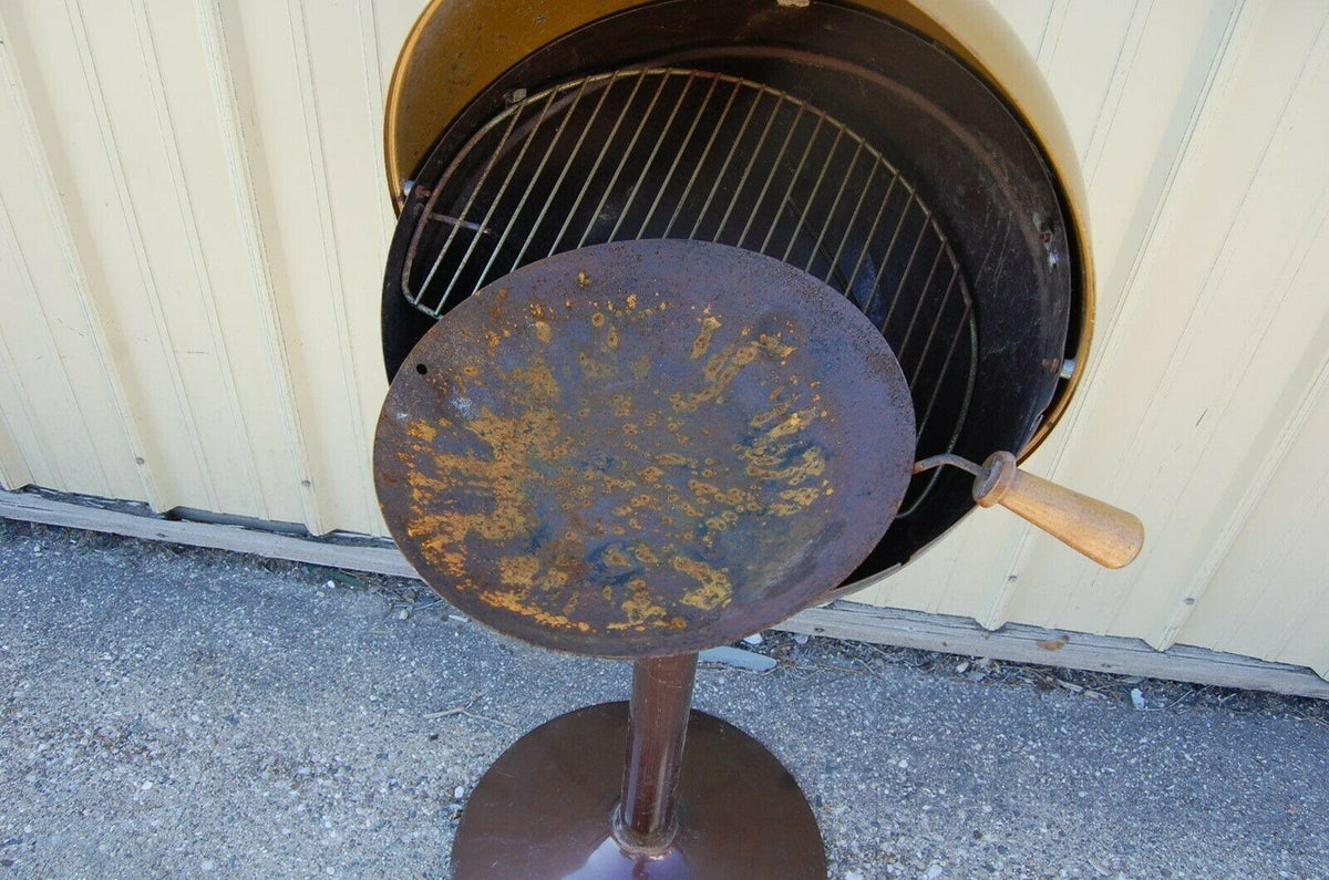 Rare Vtg 1960s Shepherd BQ BBQ Charcoal Grill, Brown & Copper, Wood Handle