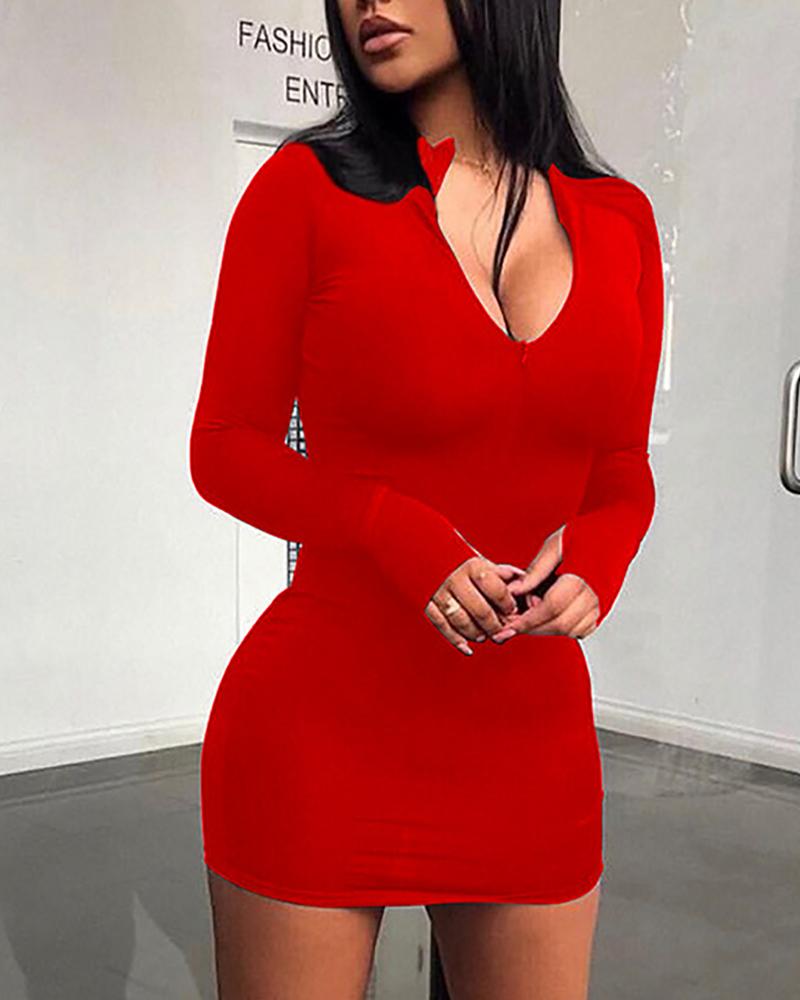 Solid Zipped V-Neck Bodycon Dress