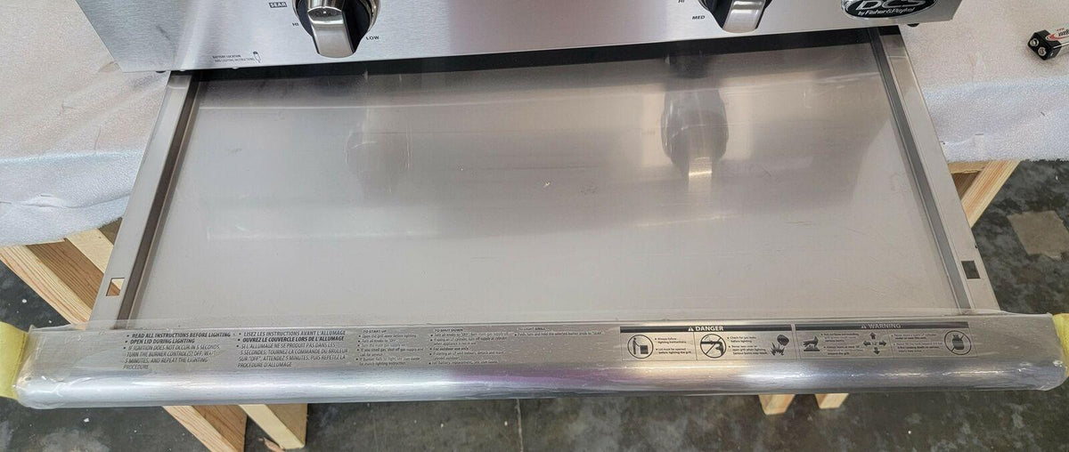 DCS BFGC-30G-N 30" Liberty Collection Natural Gas Grill w/50k BTU