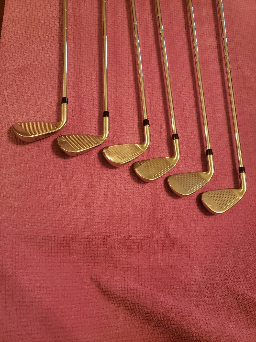 Callaway RAZR X Irons P-5