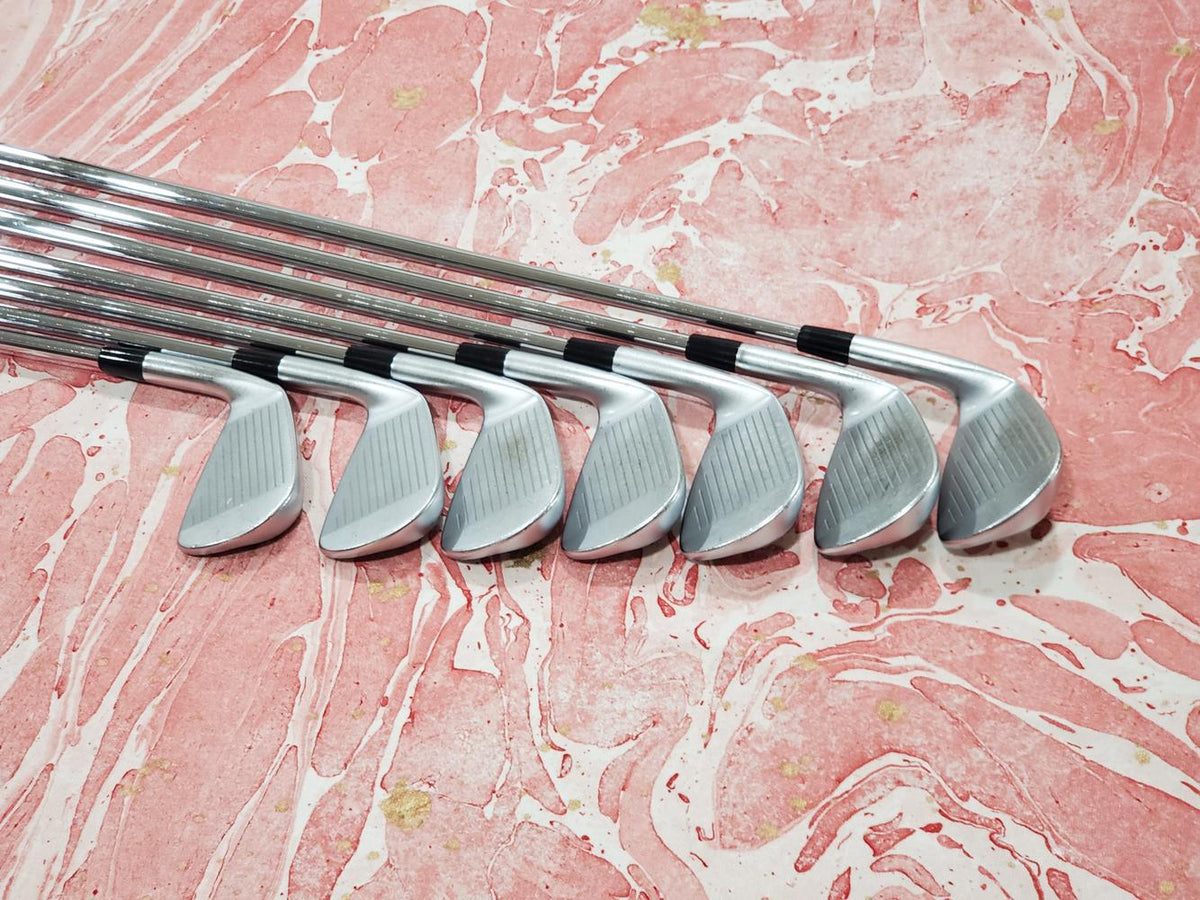 Mizuno JPX 900 Tour Iron Set 4i-PW