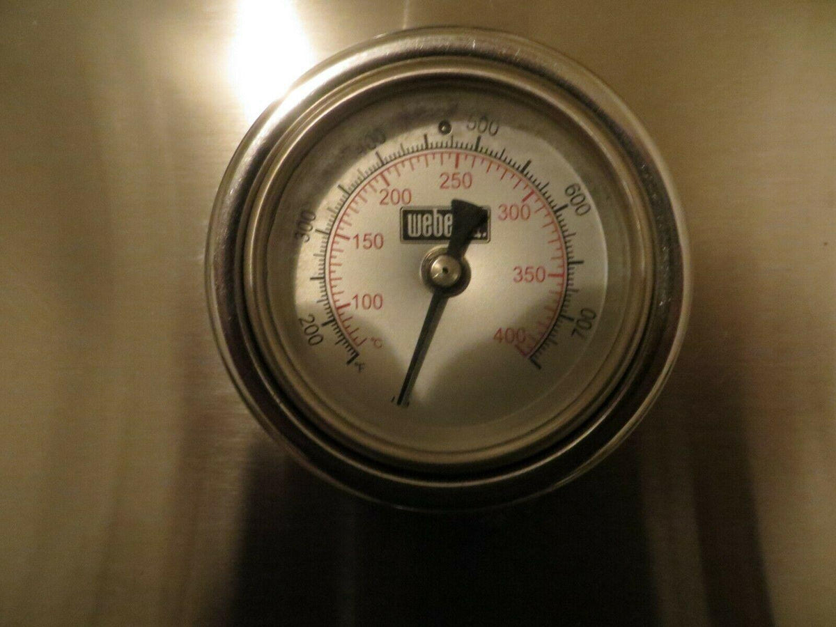 Used WEBER 4 Burner BBQ GRILL with Cover/TESTED/GREAT CONDITION