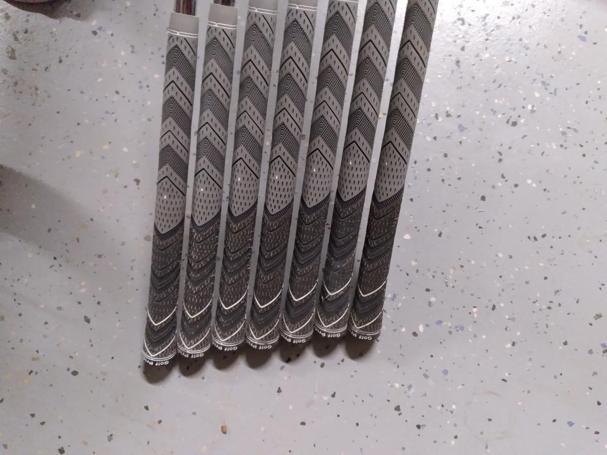 Used Men's Mizuno Right Handed MP-18 SC Iron Set Stiff Flex Graphite/Steel Shaft