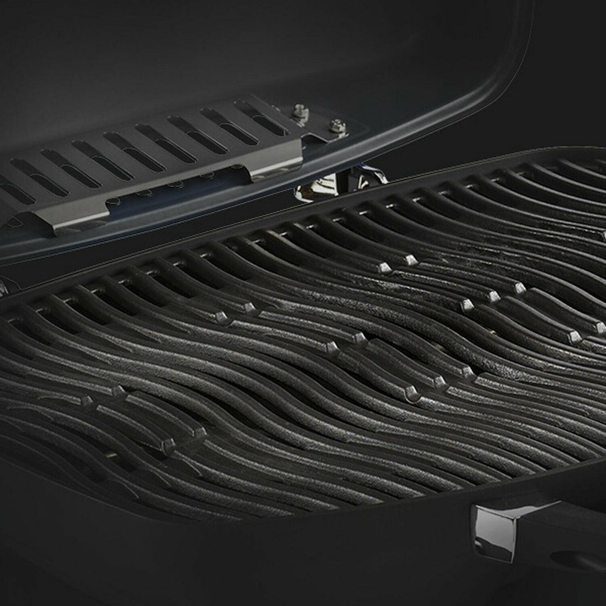 Napoleon TQ285-BL TravelQ Portable Propane Gas Tabletop Grill,